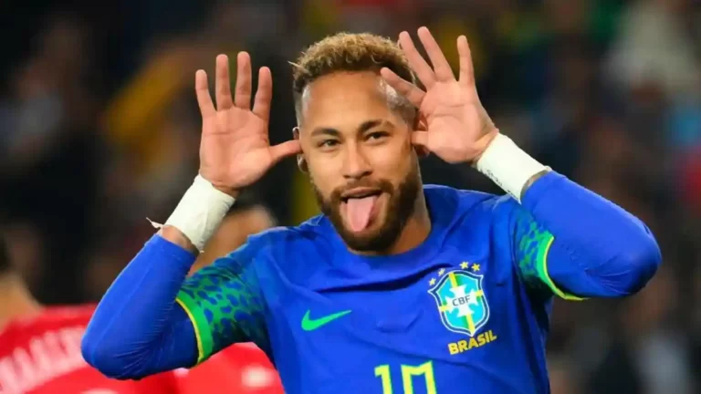 Neymar celebrando su gol